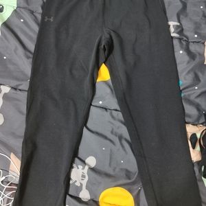 crop leggings Under Armour